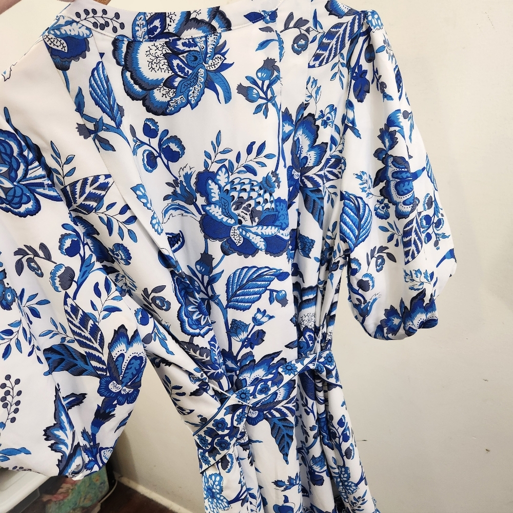 SugarLips Floral Puff Sleeve Dress - Picture 6 of 9